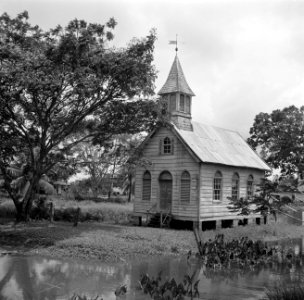 Een kerk in de Nickeriepolder, Bestanddeelnr 252-5609
