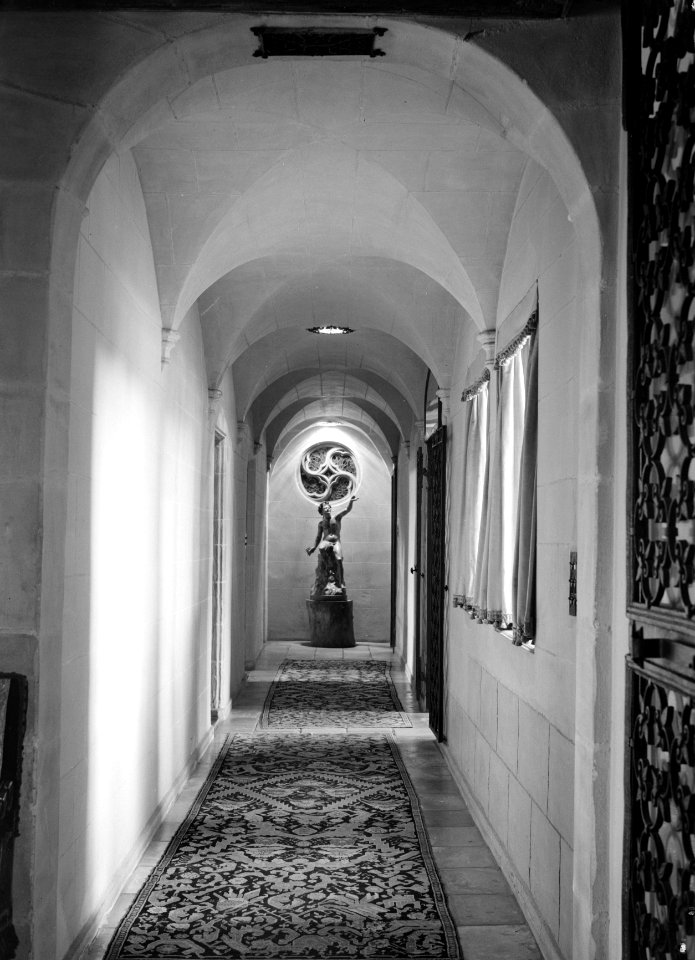 Een gang in het landhuis Shoppenhanger Manor, Bestanddeelnr 254-2715