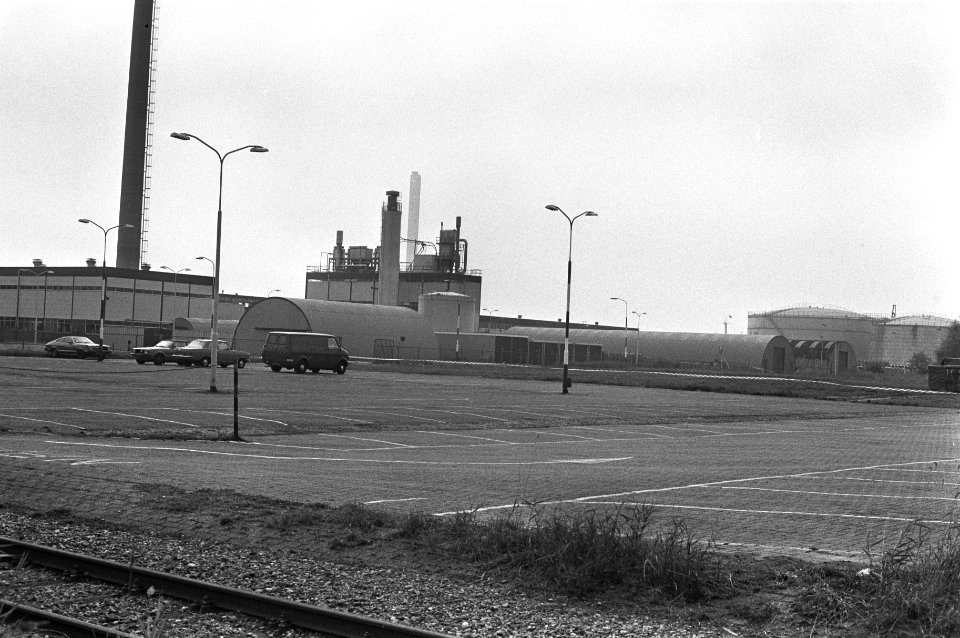 Een gedeelte van het terrein van de voormalige fabriek van Philips Duphar aan he, Bestanddeelnr 933-0783