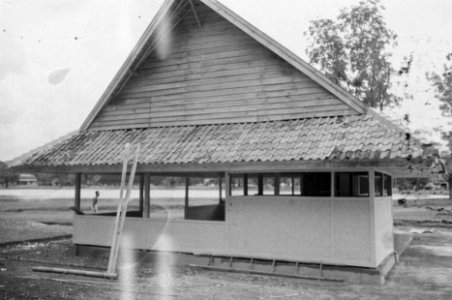 Een gebouw in aanbouw, Bestanddeelnr 359-4-4