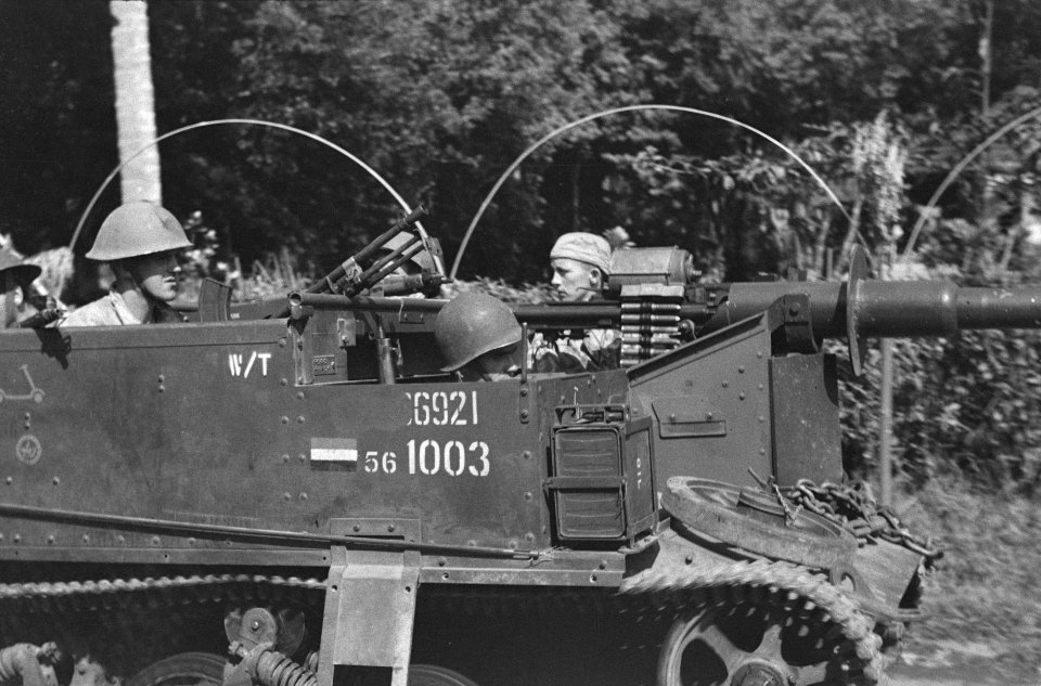 Een Bren-carrier met snelvuurkanon, Bestanddeelnr 276-4-1