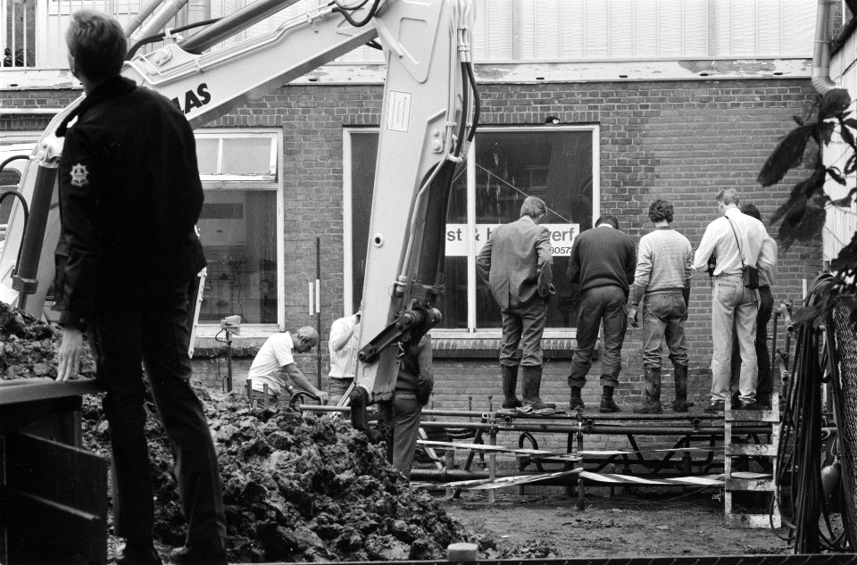 Een bom in de Baarsjesweg te Amsterdam, Bestanddeelnr 934-5007