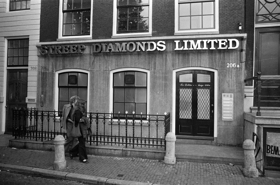 Exterieur Streep Diamonds Ltd te Amsterdam, Bestanddeelnr 926-6528