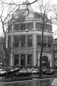 Exterieur SBK (Stichting Beeldende Kunst) op de Nieuwezijds Voorburgwal, Bestanddeelnr 931-8427