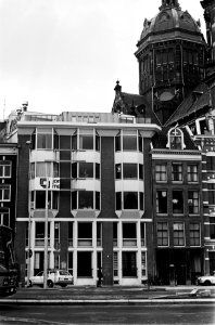 Exterieur gekraakte luxe appartementen aan Prins Hendrikkade Amsterdam, ivm k, Bestanddeelnr 930-9082