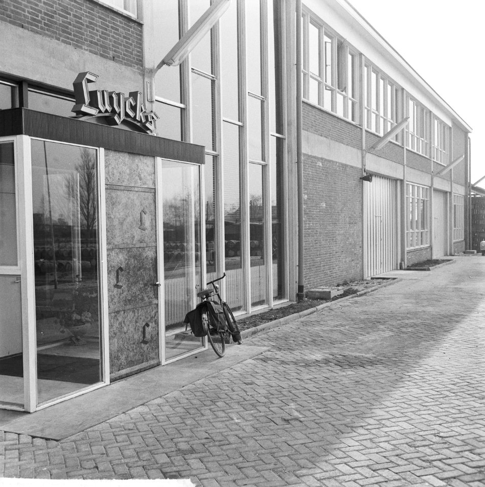 Exterieur van Luyksafbriek in Diemen, Bestanddeelnr 916-1618