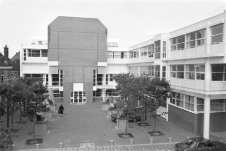 Exterieur gebouw Hoge Raad der Nederlanden aan de Kazernestraat, Den Haag, Bestanddeelnr 934-3238