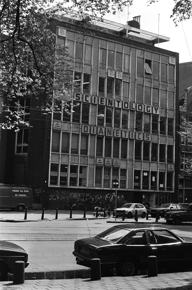 Exterieur Scientology Duanetics (Church) aan de Nieuwe Zijds Voorburgwal in Amst, Bestanddeelnr 932-9652