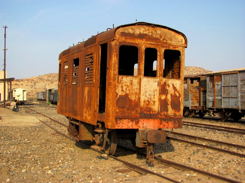 Ex-somali loco Mai Atal
