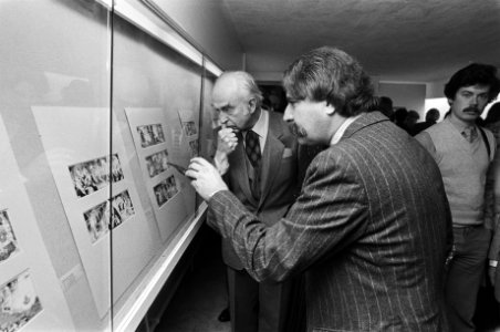 Expositie van tekeningen van Maarten Toonder in Singermuseum in Laren geopend do, Bestanddeelnr 932-0668