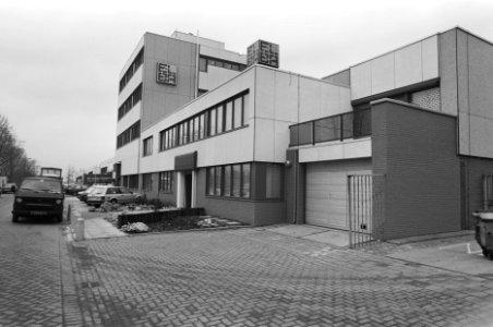 Exterieur drukkerij ELBA te Schiedam waar KEP fraudebestendig paspoort wil drukk, Bestanddeelnr 934-2171