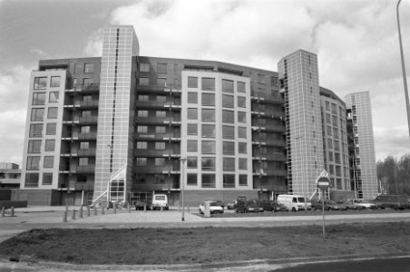 Exterieur appartementencomplex Amstel Circle op hoek Europaboulevard Van Rijenr, Bestanddeelnr 934-2357