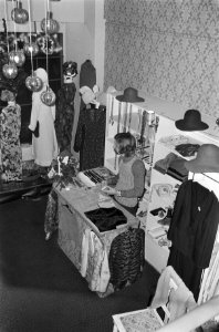 Exterieur Boetiek Interieur boektiek, Bestanddeelnr 924-1335