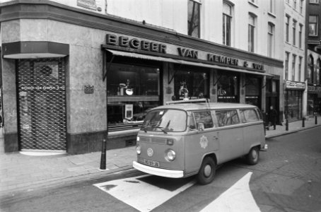 Exterieur juwelierszaak Begeer, van Kempen en Vos in Amsterdam Leidsestraat 79, Bestanddeelnr 930-1688