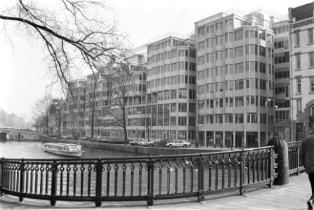 Exterieur nieuwbouw Faculteit der Letteren aan Singel in Amsterdam, Bestanddeelnr 932-9042