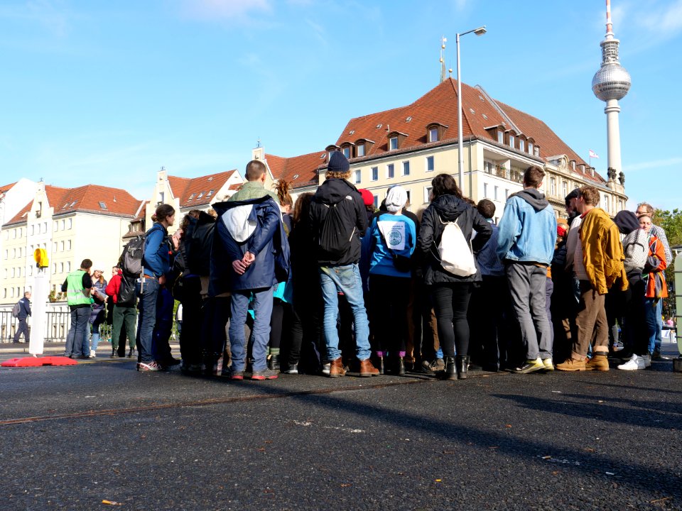 Extinction Rebellion blockade Mühlendammbrücke 2019-10-09 24