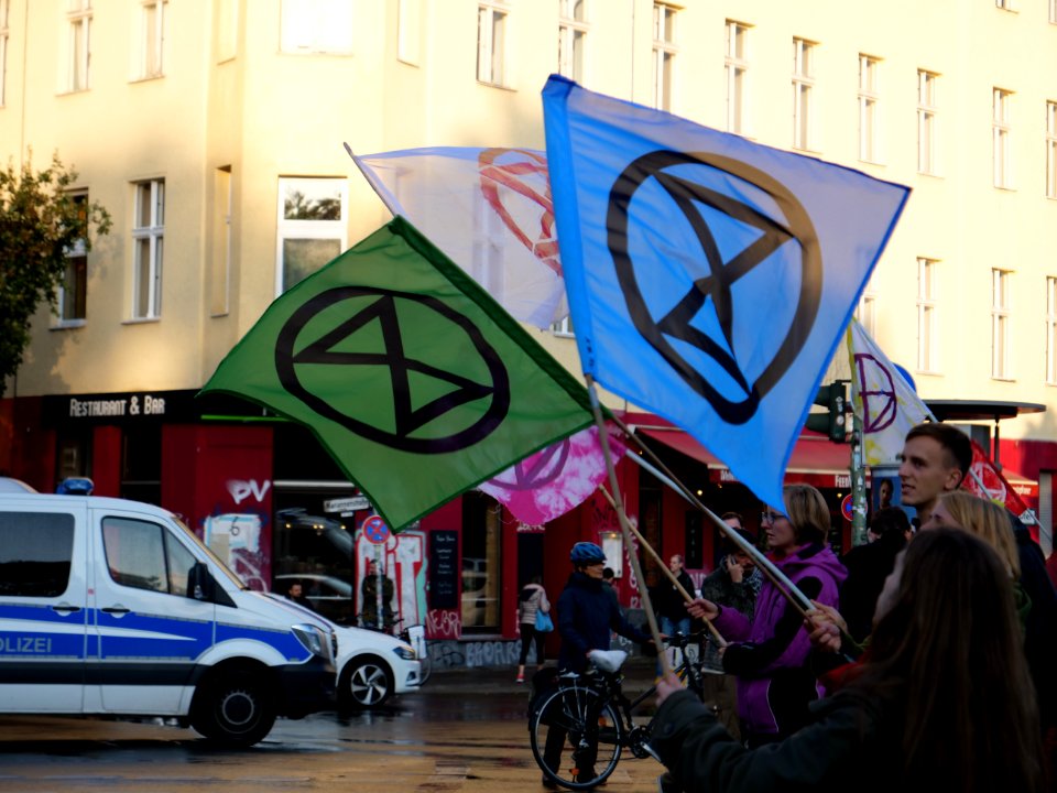 Extinction Rebellion blockade Kottbusser Brücke 2019-10-10 15