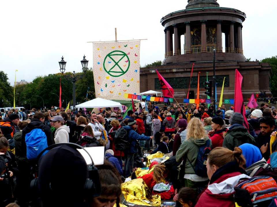 Extinction Rebellion blockade Großer Stern 2019-10-08 91