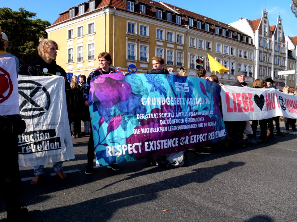 Extinction Rebellion blockade Mühlendammbrücke 2019-10-09 16
