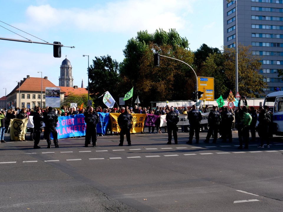 Extinction Rebellion blockade Mühlendammbrücke 2019-10-09 02