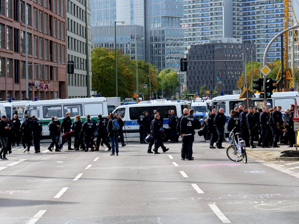 Extinction Rebellion blockade Mühlendammbrücke 2019-10-09 59