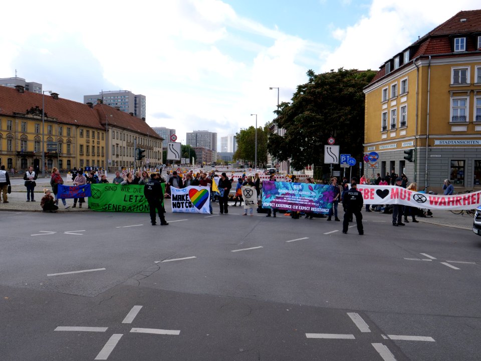 Extinction Rebellion blockade Mühlendammbrücke 2019-10-09 45