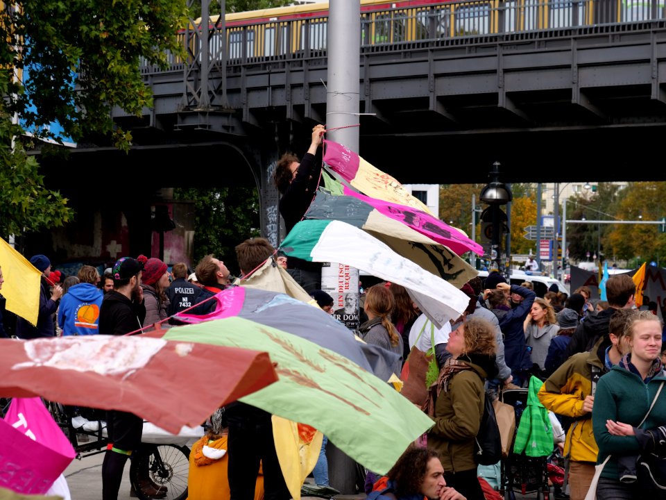 Extinction Rebellion blockade Jannowitzbrücke 2019-10-09 08