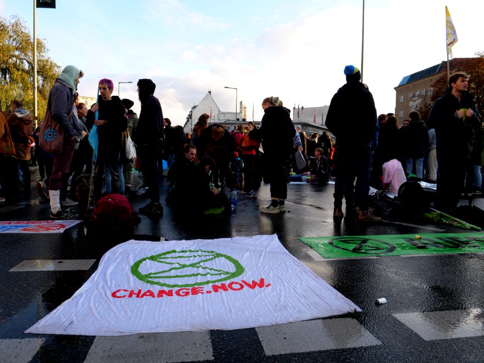 Extinction Rebellion blockade Kottbusser Brücke 2019-10-10 09