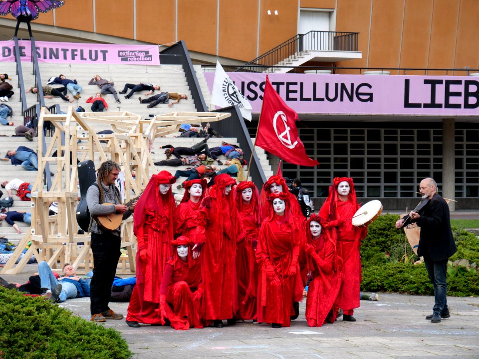 Extinction Rebellion action in front of Kongresshalle Berlin 31