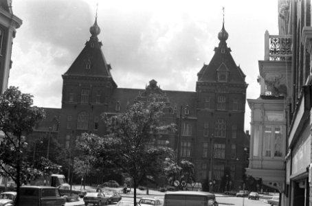 Exterieurs Koninklijk Instituut voor de Tropen, Amsterdam, Bestanddeelnr 926-5669