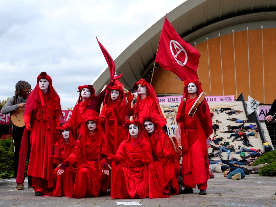 Extinction Rebellion action in front of Kongresshalle Berlin 24