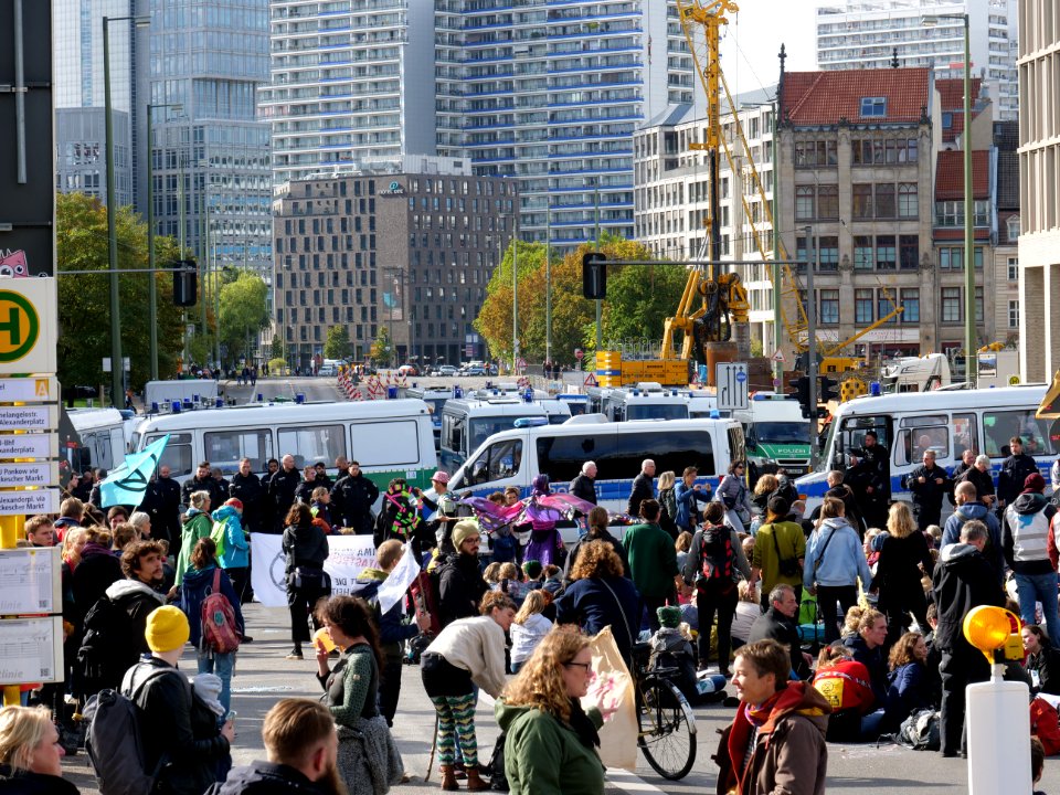 Extinction Rebellion blockade Mühlendammbrücke 2019-10-09 53