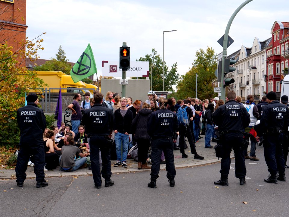 Extinction Rebellion Berlin 2019-10-13 Sachsendamm 04