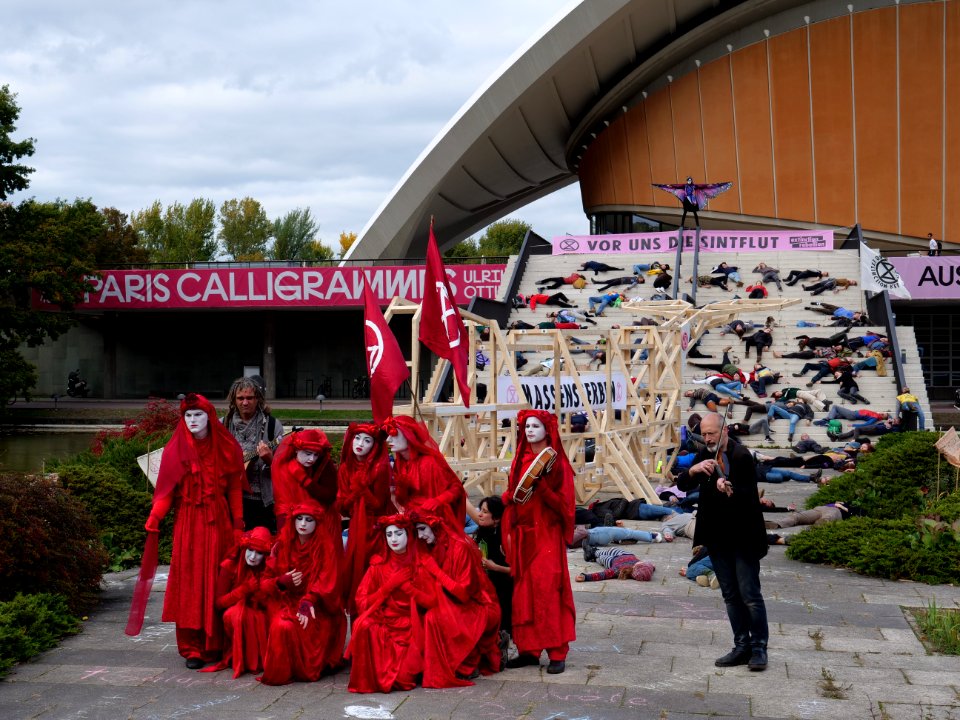 Extinction Rebellion action in front of Kongresshalle Berlin 26