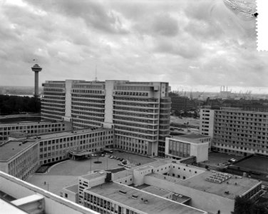 Exterieur ziekenhuis Dijkzigt te Rotterdam, Bestanddeelnr 912-9334