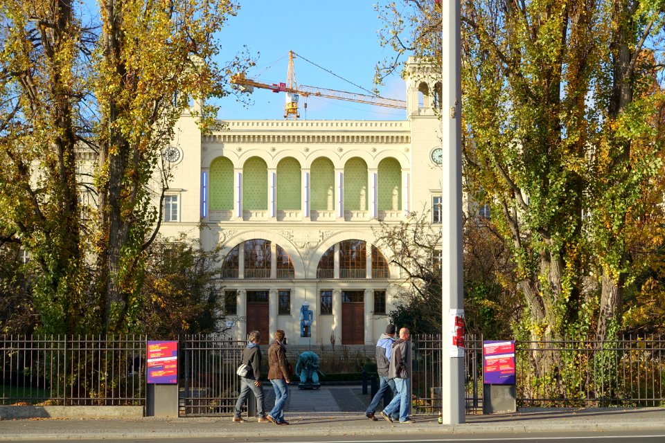 Exterior, Hamburger Bahnhof - Berlin, Germany - DSC09586