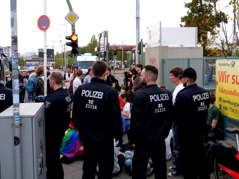 Extinction Rebellion Berlin 2019-10-13 Sachsendamm 07