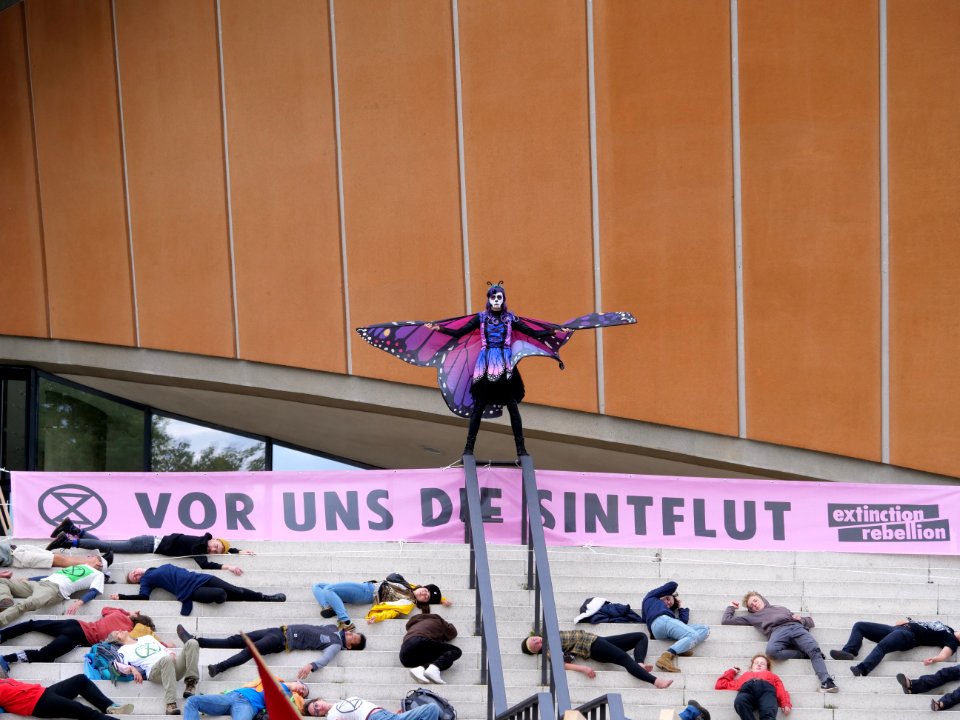 Extinction Rebellion action in front of Kongresshalle Berlin 34