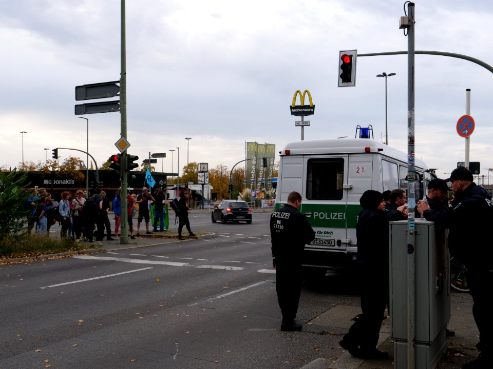 Extinction Rebellion Berlin 2019-10-13 Sachsendamm 09