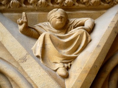 Exterior sculptures of Cathédrale Saint-Étienne de Metz 09