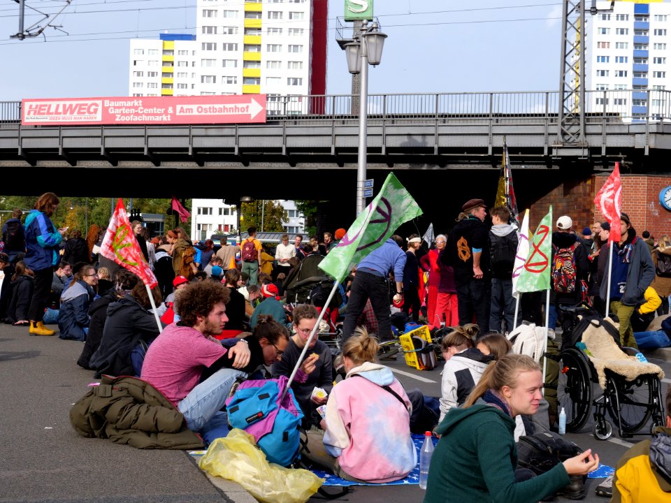 Extinction Rebellion blockade Jannowitzbrücke 2019-10-09 16