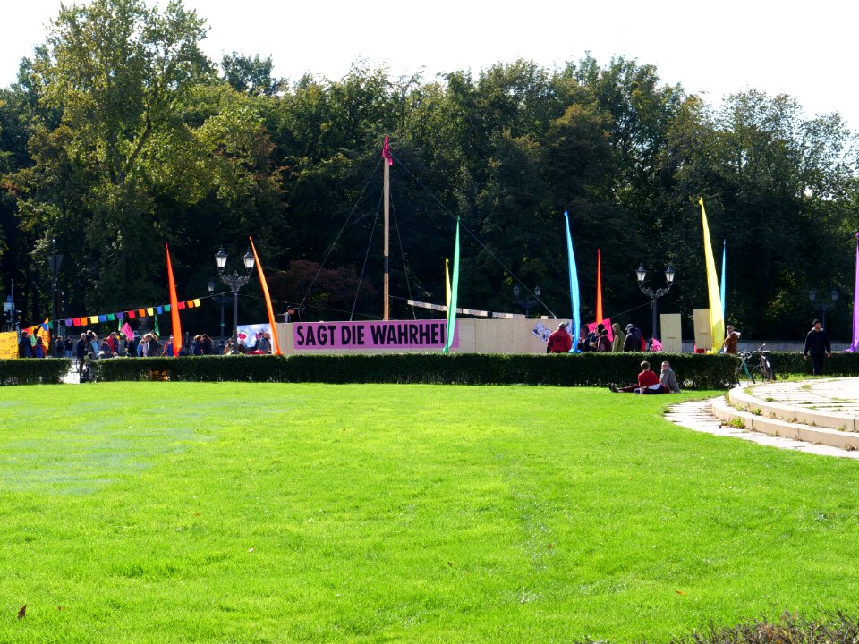 Extinction Rebellion blockade Großer Stern 2019-10-07 36