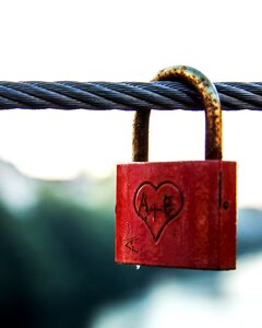 Love padlock connection photo