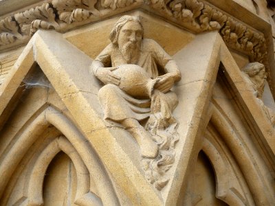 Exterior sculptures of Cathédrale Saint-Étienne de Metz 04