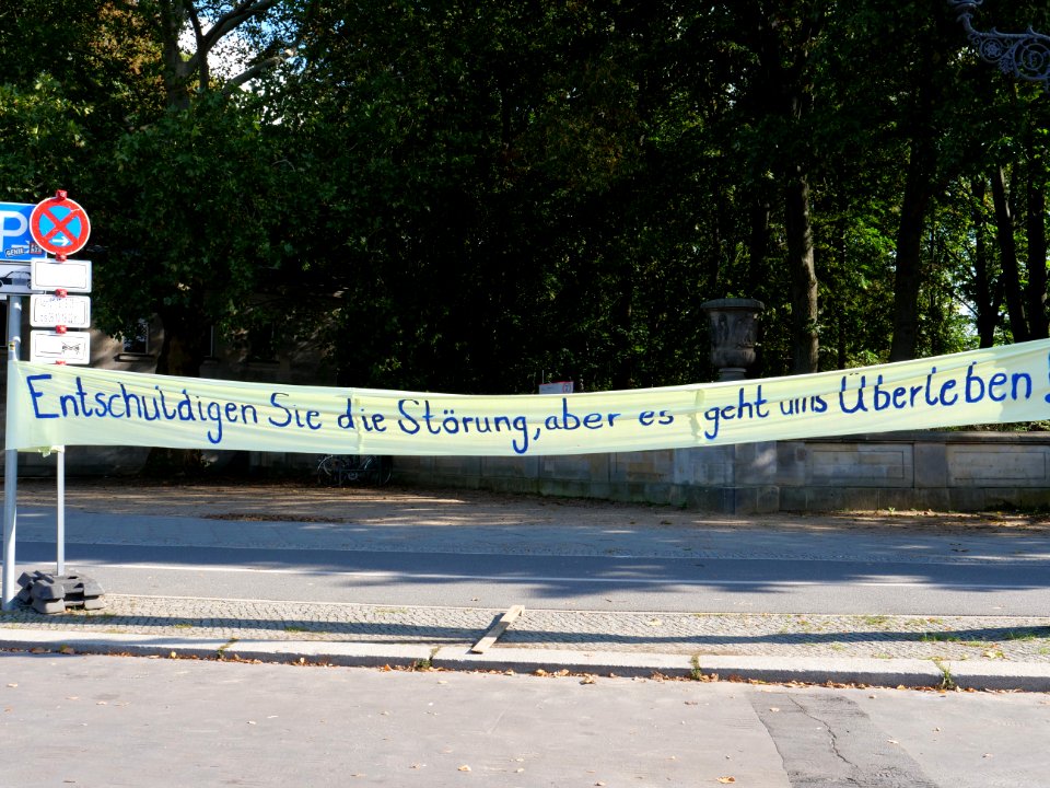 Extinction Rebellion blockade Großer Stern 2019-10-07 57