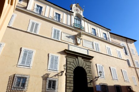 Exterior facade - Pontifical Palace - Castel Gandolfo - DSC04247
