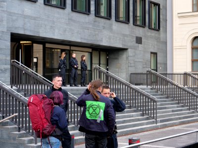 Extinction Rebellion blockade BMVI 2019-10-10 14
