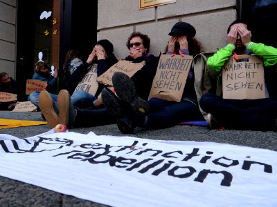 Extinction Rebellion blockade BMU 2019-10-10 22