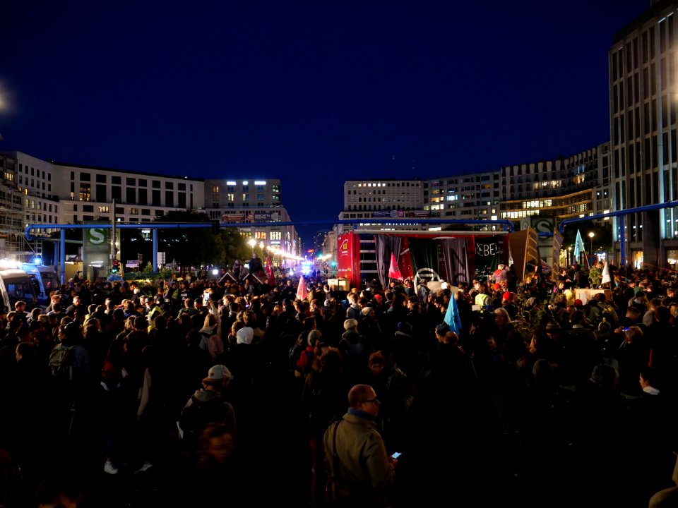 Extinction Rebellion blockade Potsdamer Platz 2019-10-07 133