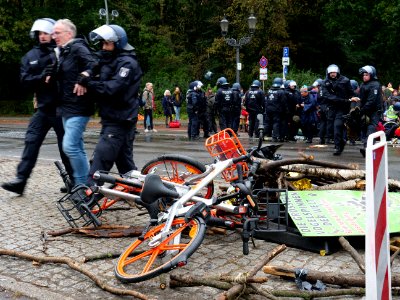 Extinction Rebellion blockade Großer Stern 2019-10-08 41